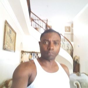 Meet your Posher, Moise